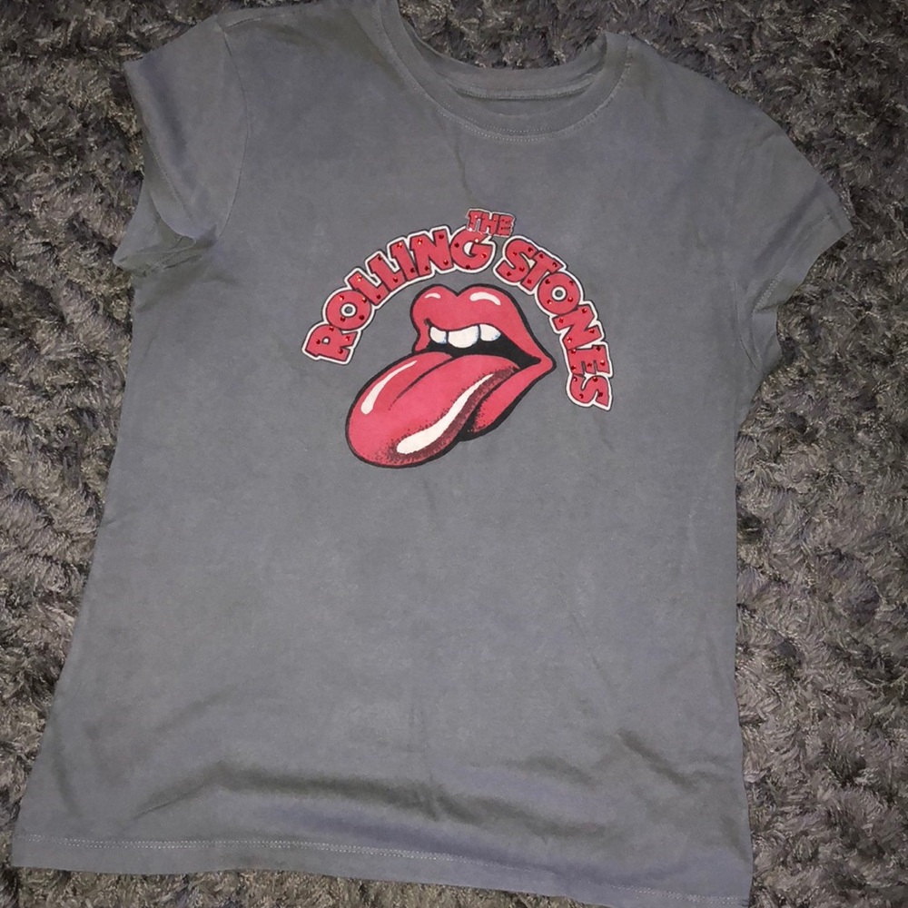 “Rolling Stones” Tee